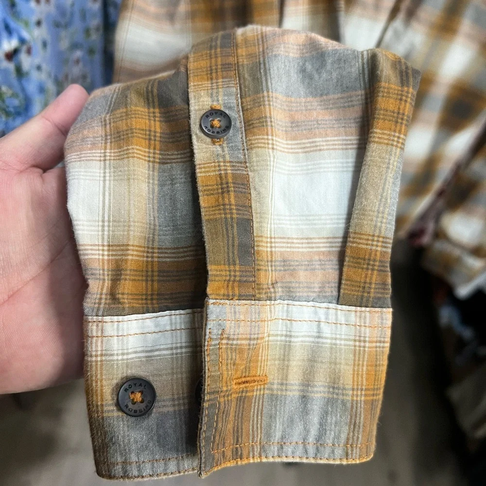 ROYAL ROBBINS Orange Checkered Button Down Shirt Cotton Long Sleeve size Medium - Picture 5 of 8